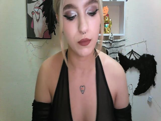 Live sex webcam photo for Isabe_lla #271150750