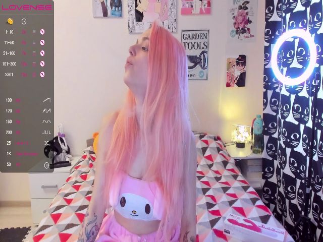 Live sex webcam photo for IvyFarel #271146322