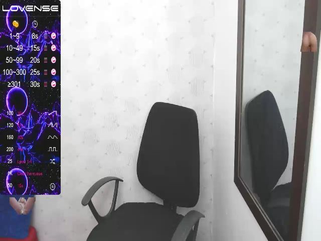 Live sex webcam photo for mia_millermw #271154365
