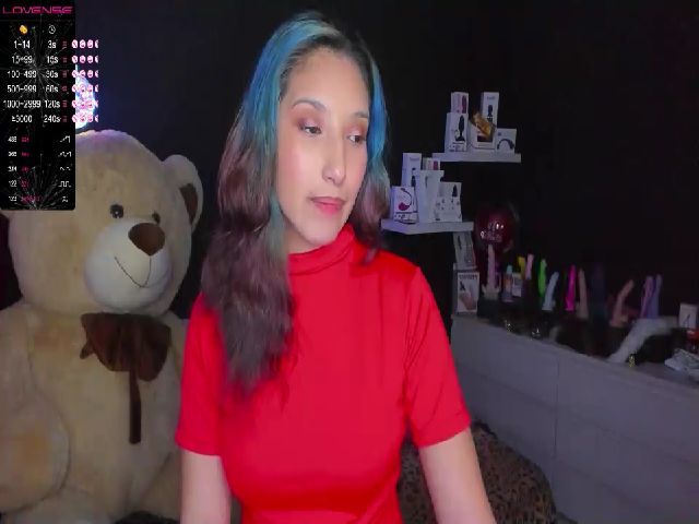 Live sex webcam photo for Valeriia_18 #271150888