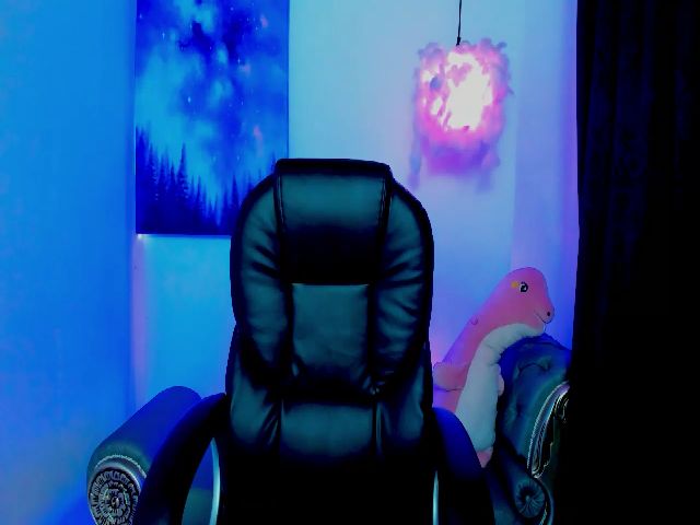 Live sex webcam photo for Angelsiinner #271149622