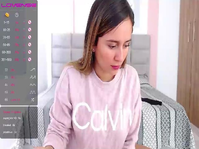 Live sex webcam photo for Gia_Mancini #271150799