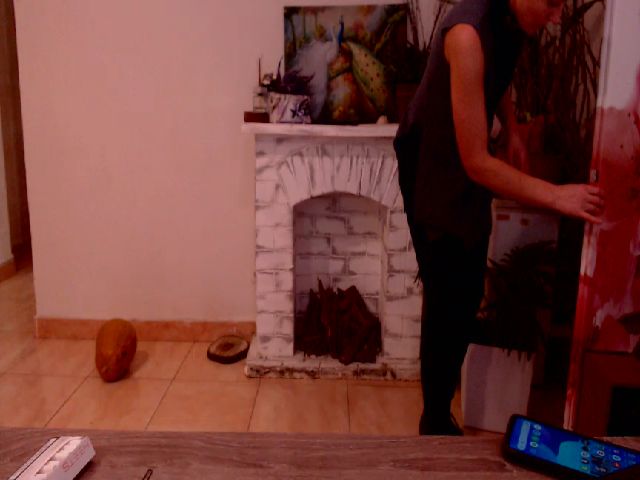 Live sex webcam photo for LiliaCrania #271151753