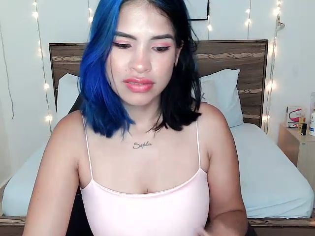 Live sex webcam photo for Anny_20_ #271146569