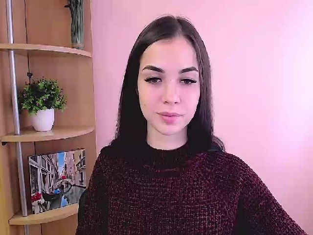 Live sex webcam photo for KatieCute_ #271146490