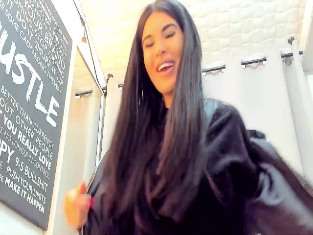 Live sex webcam photo for Emma_d #271146925