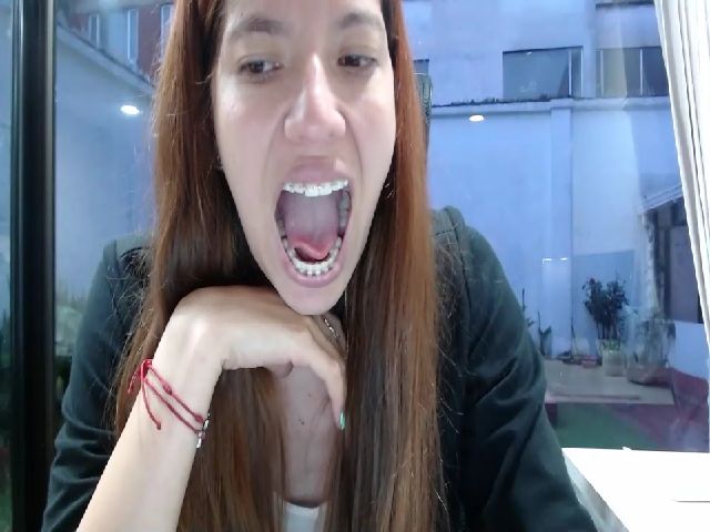 Live sex webcam photo for Allison_20hot #271156770