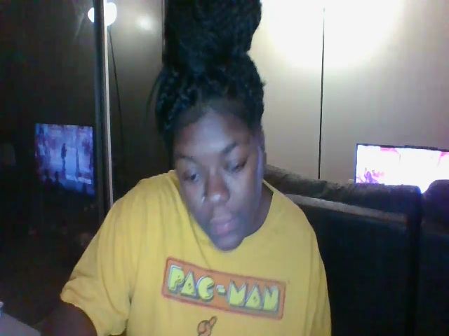 Live sex webcam photo for Bigbootibambi #271146800