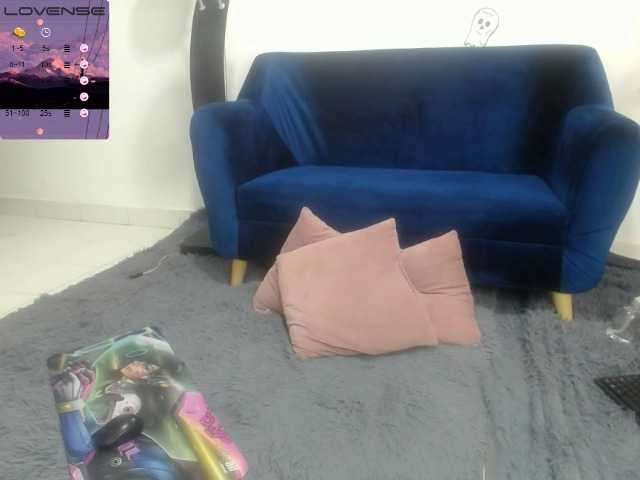 Live sex webcam photo for POCAHONTAS23 #271145567