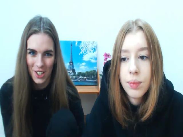 Live sex webcam photo for TessaLoveXX #271146977