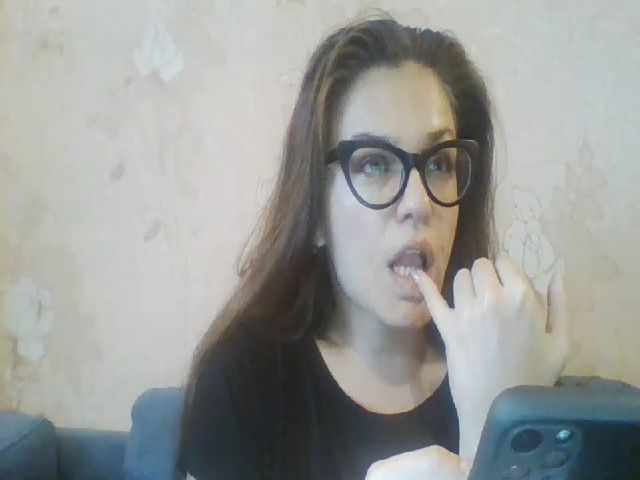 Live sex webcam photo for evil_witch1 #271149773