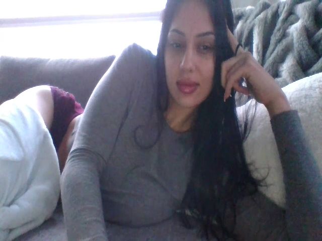 Live sex webcam photo for exoticboo #271140571