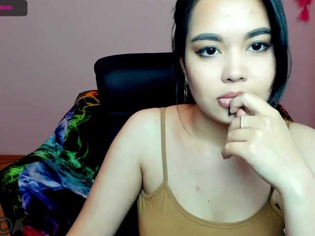 Live sex webcam photo for AsianActive #271153078