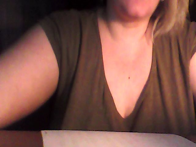 Live sex webcam photo for Rannia235 #271154898