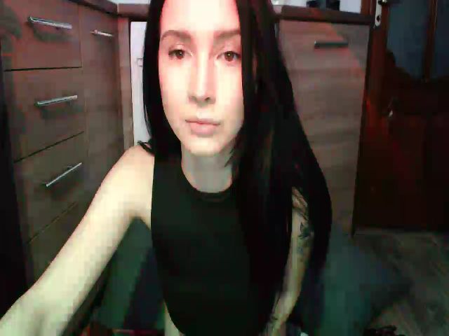 Live sex webcam photo for Manilaa #271147977