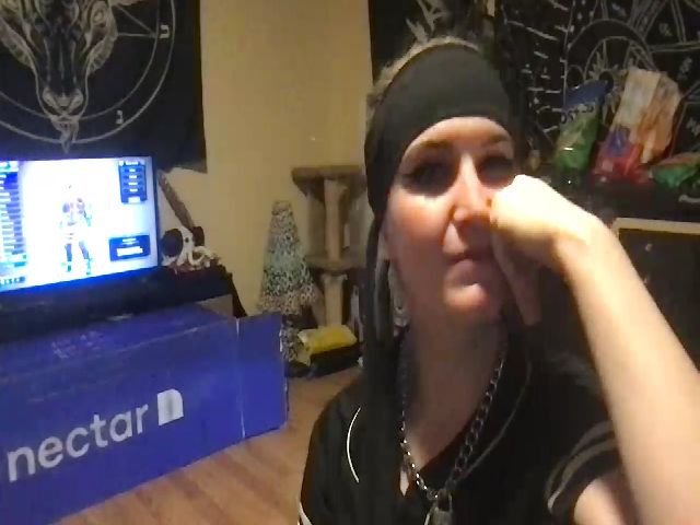 Live sex webcam photo for ThinHotCute #271143457