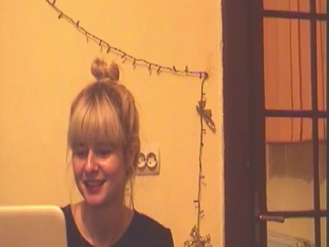 Live sex webcam photo for ZisBack_ #271151093