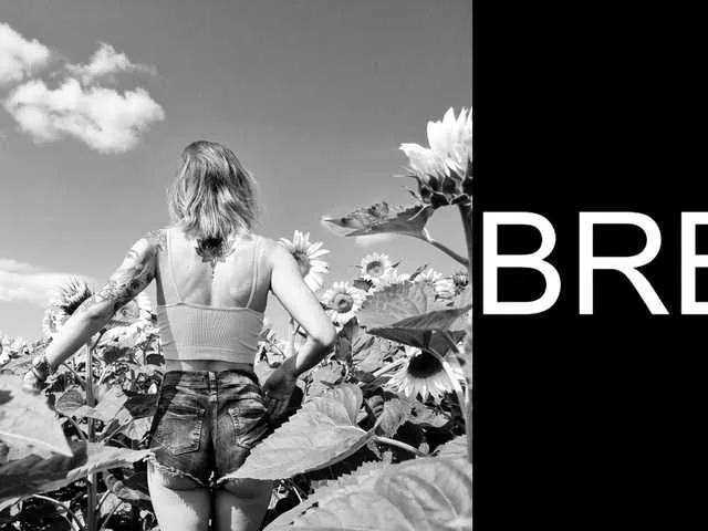 Live sex webcam photo for XxAlexaxX #271162680