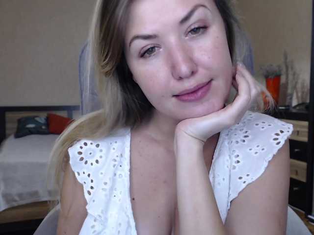 Live sex webcam photo for Milyusya #271170244