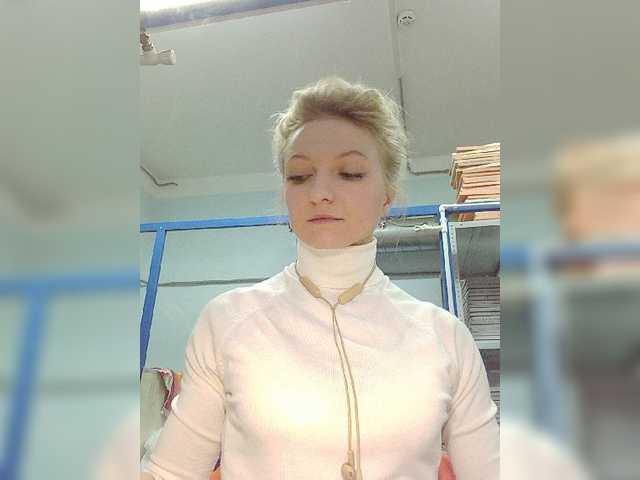 Live sex webcam photo for Anesteishen #271162152