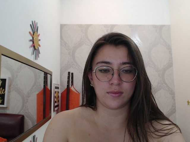 Live sex webcam photo for hanna-sex #271171450