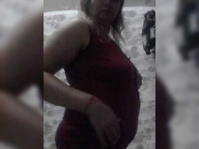 Live sex webcam photo for -Raven40- #271162451