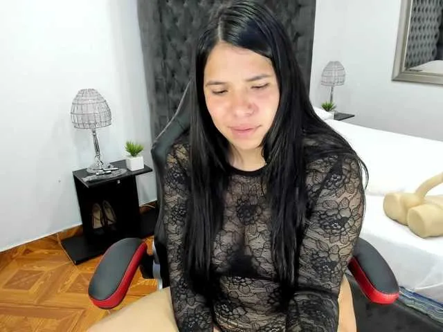 Live sex webcam photo for KarlaThompso #271163192