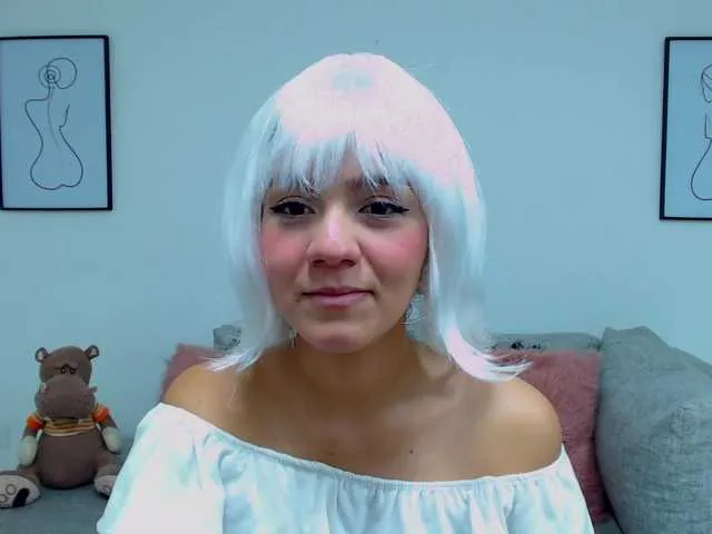 Live sex webcam photo for UBittersweet #271162930