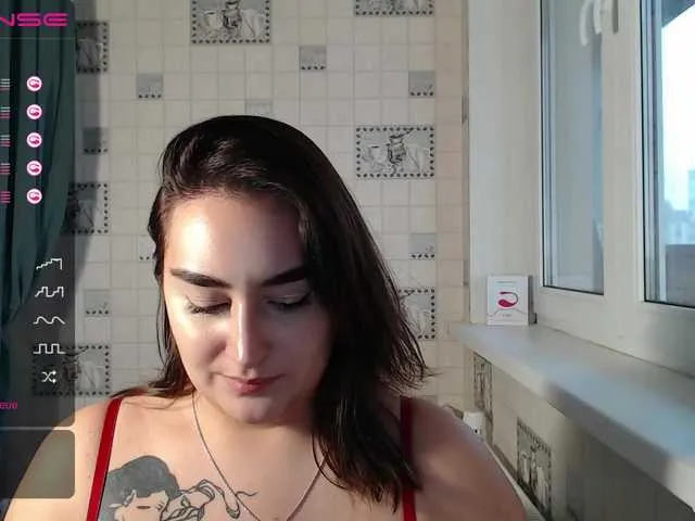 Live sex webcam photo for MilaLav #271165730