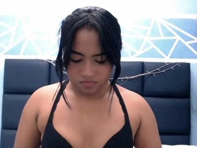 Live sex webcam photo for megan-rauw #271171652