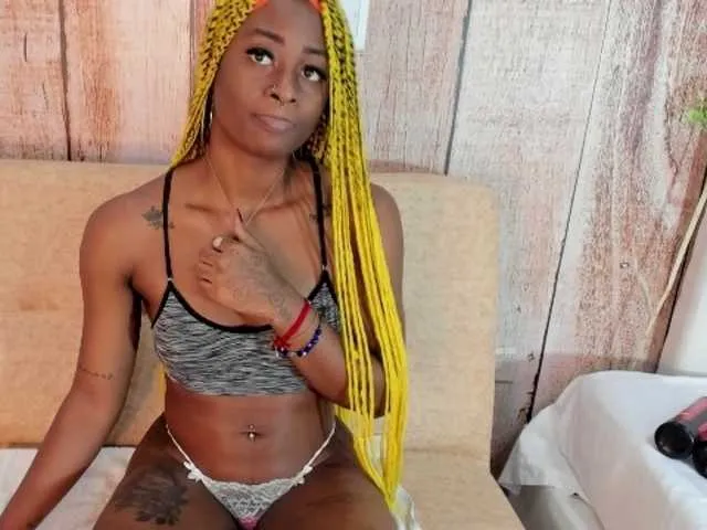 Live sex webcam photo for LanirTahurtt #271158436