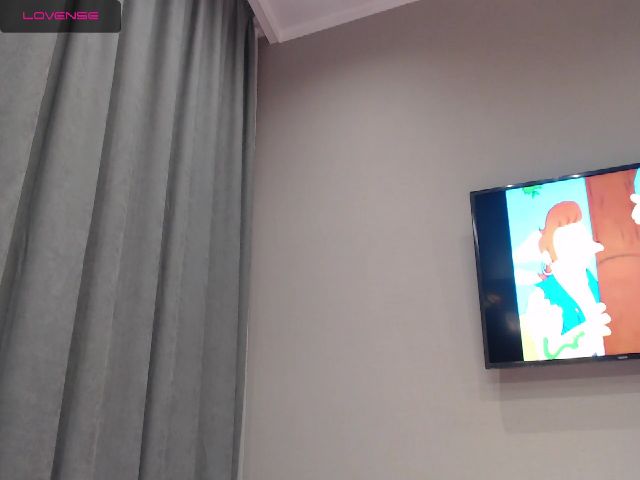 Live sex webcam photo for HolyMeow #271173083