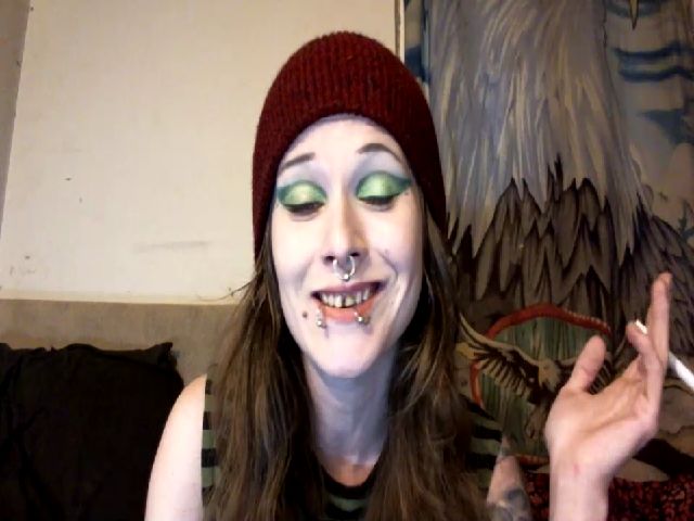 Live sex webcam photo for LumberJane #271174217