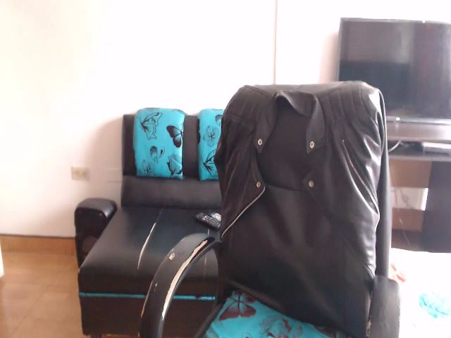 Live sex webcam photo for Gaby_blue #271169293