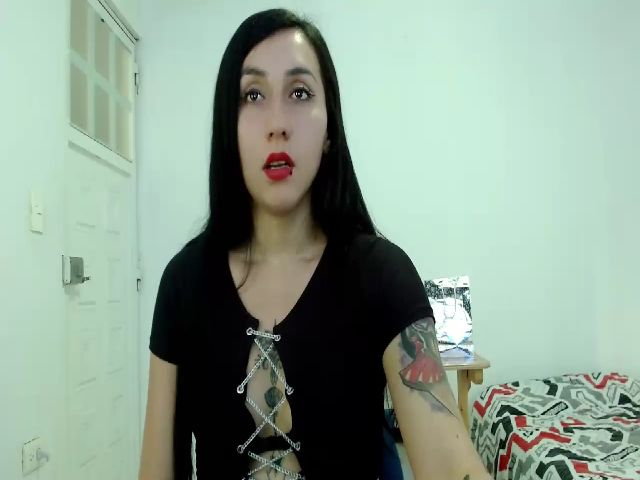 Live sex webcam photo for Hot_skinny_ #271172863