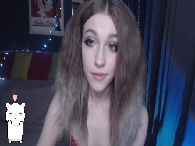 Live sex webcam photo for Your_Ellie #271159485