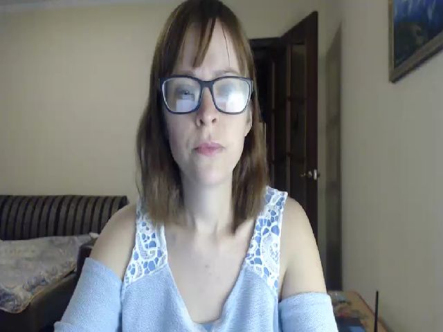 Live sex webcam photo for SmallUniverse #271164481