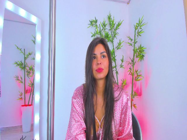 Live sex webcam photo for Stefany_gpiet #271164295