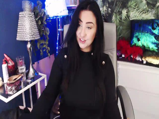 Live sex webcam photo for ColineStyle #271165499