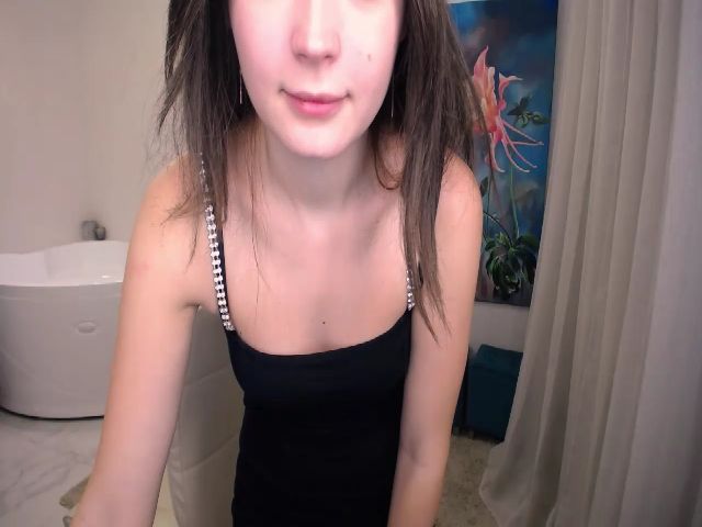 Live sex webcam photo for Kiss_MyHeart #271173566