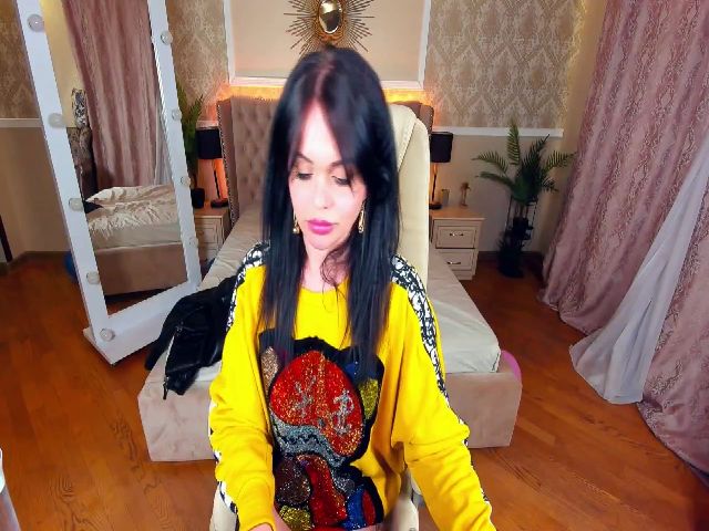 Live sex webcam photo for Tori_Blacks #271161039