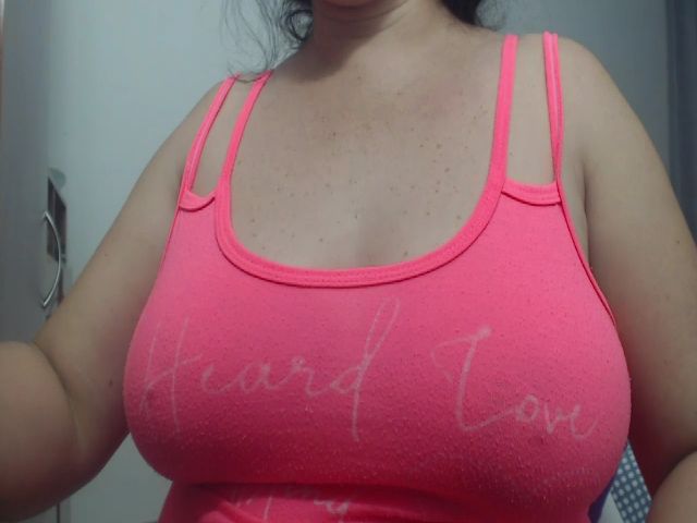 Live sex webcam photo for squirtx_hott #271159711