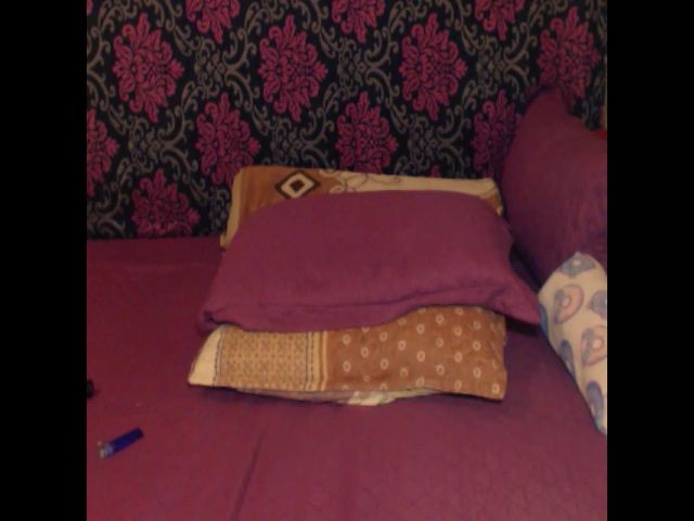 Live sex webcam photo for Indiandolly4u #271174304