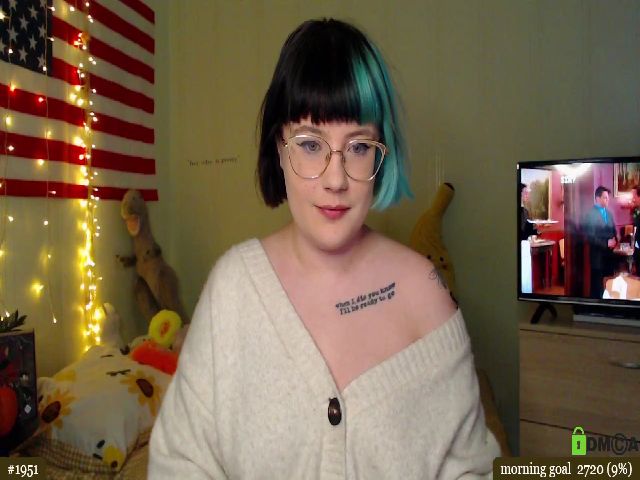 Live sex webcam photo for RoomOfGhosts #271161735