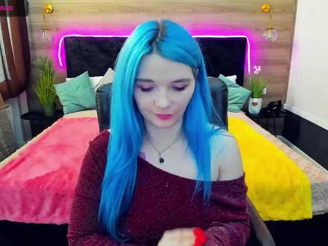 Live sex webcam photo for VicroryLulu #271165892