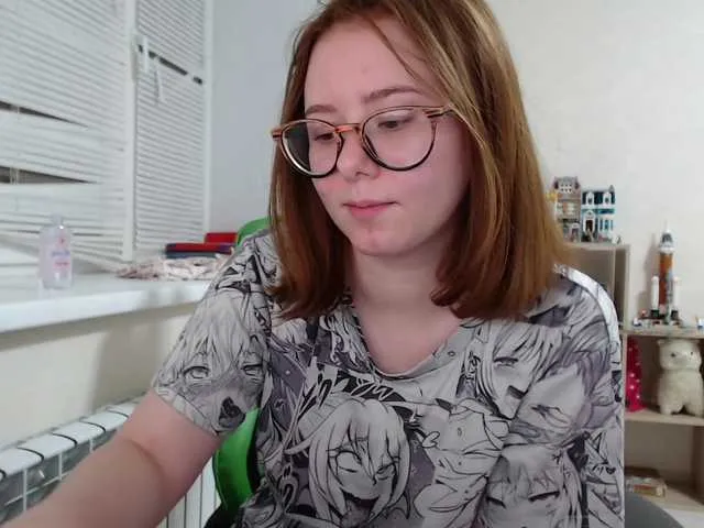Live sex webcam photo for RinChan3 #271157875