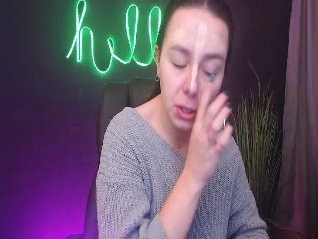 Live sex webcam photo for DinaD #271167624