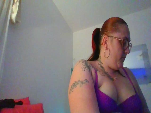 Live sex webcam photo for MISBBWQUEEN #271160893