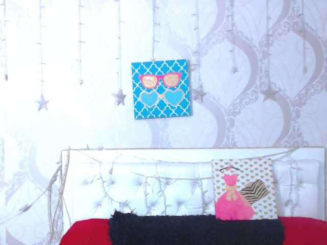 Live sex webcam photo for CameronDoll #271158508