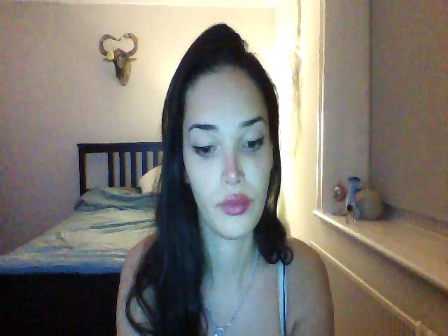 Live sex webcam photo for Frodoslaggins #271173207